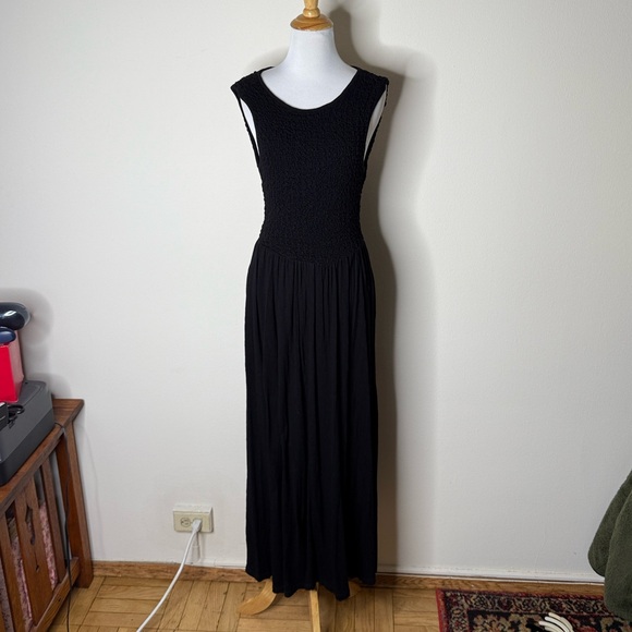 ASOS Black Shirred Bodice Open Back Maxi Dress - Picture 2 of 9